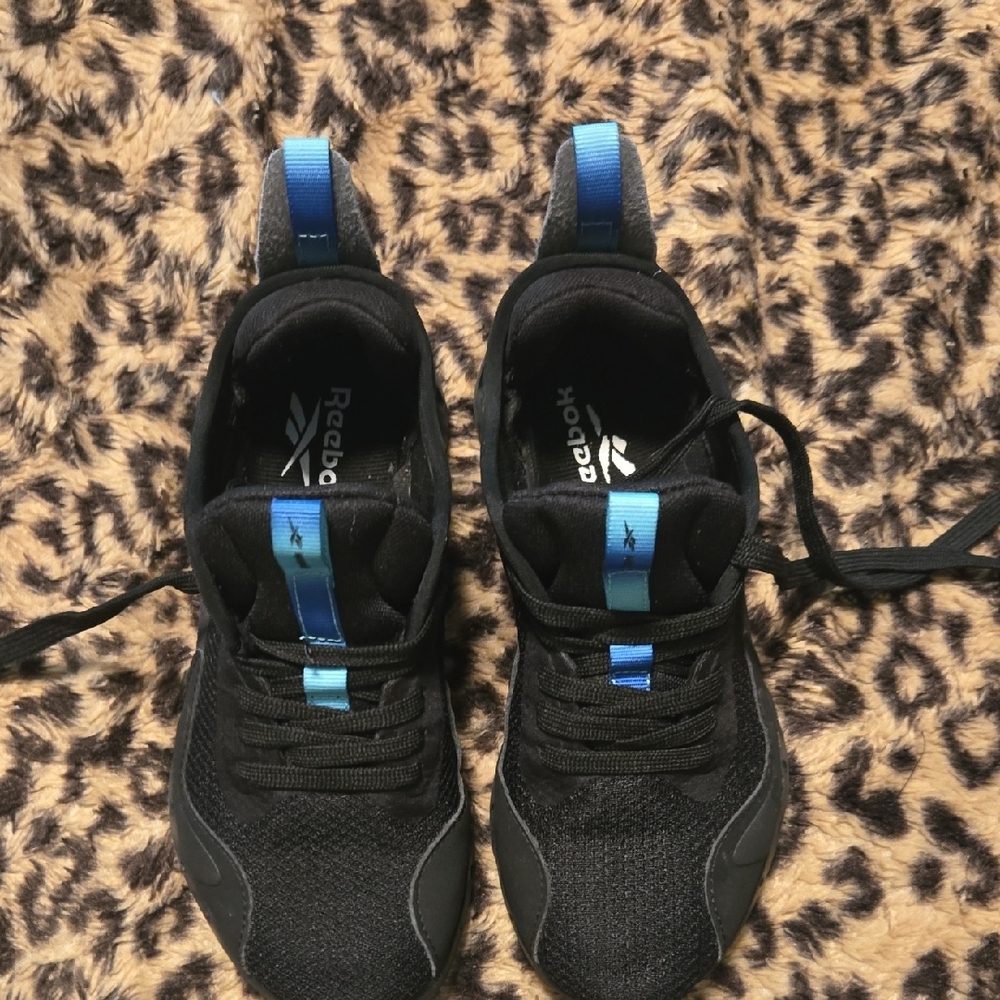 Reebok Size 2 - Picture 9 of 9